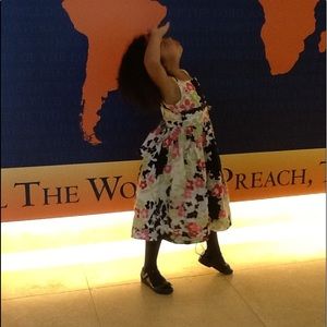 Meet your Poshers , Marsha + Alley !!